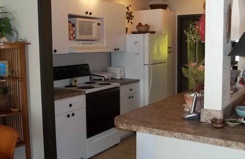 Nazareth Villa | *new listing* waterfront villa