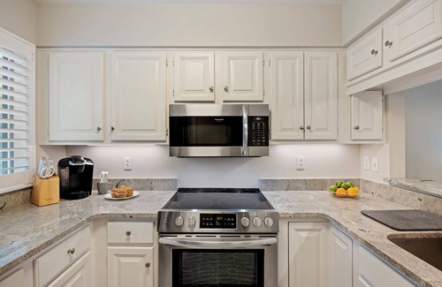 Kiawah Island Condo | New Listing! Windswept Villa, Oceanside Kiawah, Steps to Beach & Park, Lagoon Views!