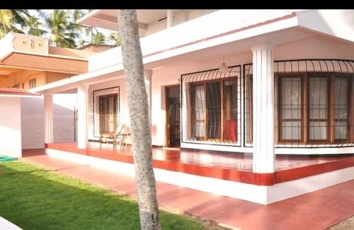 Kovalam Villa | NEW & LOVELY ITALIAN DESIGN HOLIDAY SEA VIEW HOME IN KOVALAM LIGHT HOUSE ROAD