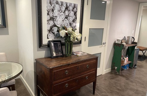 Napa Apartment | New low spring prices, spa-like luxury, walkable to downtown-close to wineries