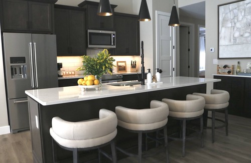 Village of Four Seasons Condo | New Lux Lake Ozarks Top Floor Condo-3BR/3Bth