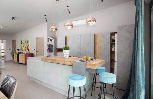 Liznjan Villa | New luxurious modern villa with pool near Pula