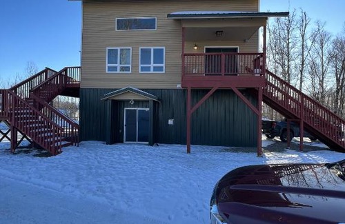 Wasilla House | *NEW!* Luxury Airstrip Stay