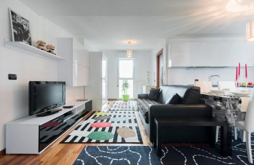 Milan Apartment | New Luxury Attic Santa Giulia Expo