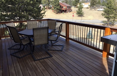 Estes Park Cabin | New Luxury Cabin in Estes Park (3166) No Cleaning Fee
