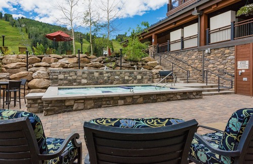 Purgatory Condo | New Luxury Condo Steps to Lifts - Amazing Views