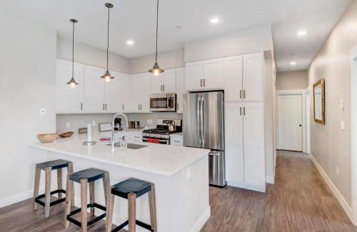 Winter Park House | New Luxury Loft 208 I Huge Hot Tub I Great Views I Best Price I FREE Adventures Daily