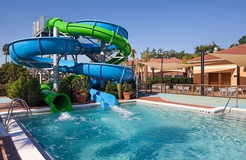 Kissimmee House | NEW! Luxury Regal Oaks Townhome Near Disney with Resort-Style Amenities & Old Town Fu