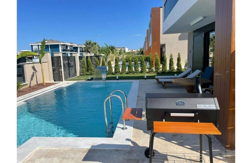 Kaleici House | New luxury Villas with 5 min walk from blue flag seaside.
