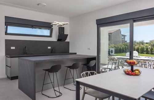 Butkovici Villa | New! Luxury Villa Epic 4 & 5 two heated pool 50 m2 family bbq