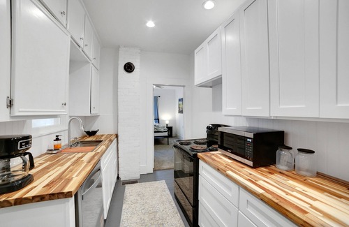 Nacogdoches House | NEW! Magnolia House Walk to Festival Park