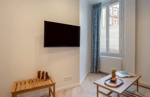Malakoff Apartment | New Mediterranean-Style T2 -Greater Paris district