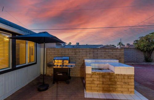 Gardendale Apartment | New Midtown Studio with Full Kitchen (Unit C)