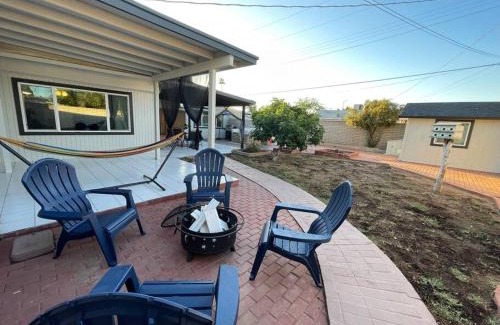 Gardendale Apartment | New Midtown Studio with Full Kitchen (Unit C)