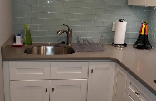 Watertown Apartment | NEW Modern Apartment Near Boston & Harvard Square.