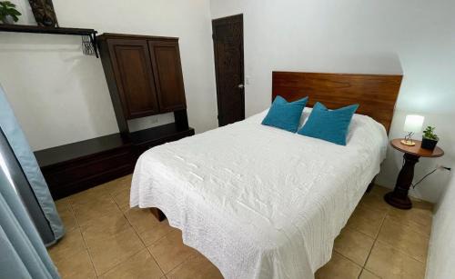 Daniel Flores Apartment | New modern & Cozy Private Space! A/C