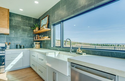 Bismarck Other | New Modern Farmhouse with Epic Views
