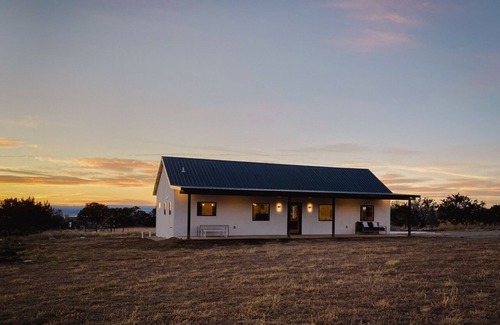 Arroyo Seco House | New Modern Home Near Taos Ski Valley
