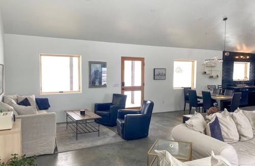 Arroyo Seco House | New Modern Home Near Taos Ski Valley