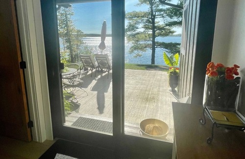 Aitkin House | New modern lake home on 5 acres with 300 ft sandy lakeshore
