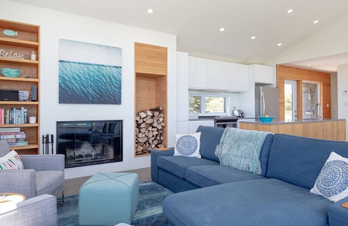 Kingsburg Cottage | NEW! Modern light-filled cottage. Water views. Walking distance to Hirtle Beach.