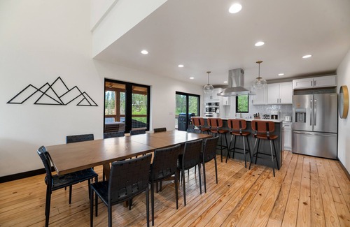 Lead House | New modern Scandinavian mountain home