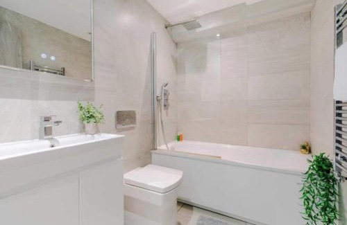 Weavers Apartment | New Modern Studio in Bricklane