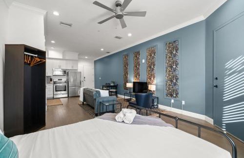 Historic Ybor Apartment | NEW! Mojito Manor - Stunning Studio On 7th Ave