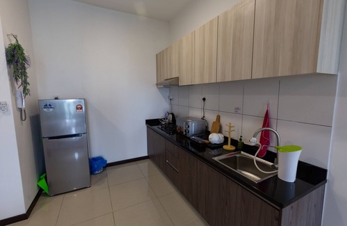 Johor Bahru Apartment | 【NEW!!】Molek Regency 1-4pax [Cozy/Jaccuzi/Bathtub]