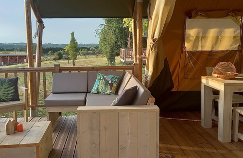 Saint-Cassien RV Rental | NEW Monpazier Glamping safari tent family site Experience the great outdoors