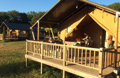 Saint-Cassien RV Rental | NEW Monpazier Glamping safari tent family site Experience the great outdoors