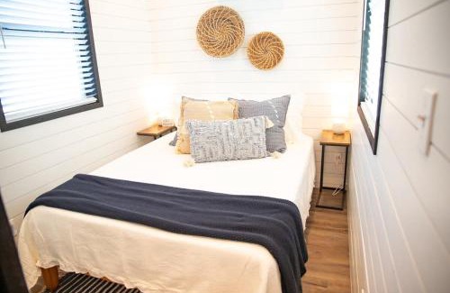 Alpine House | New Moonlight Ridge-Shipping Container Home