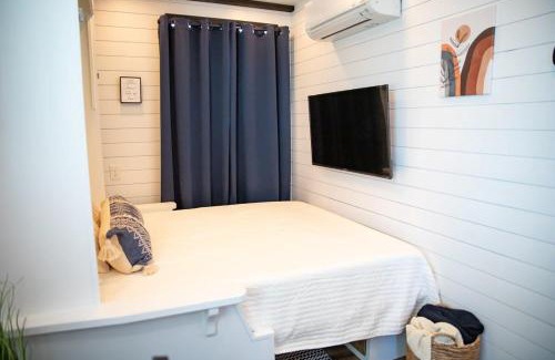 Alpine House | New Moonlight Ridge-Shipping Container Home