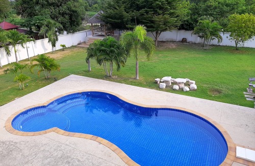 Hua Hin Villa | New!Mountain View Villa with Swimming pool