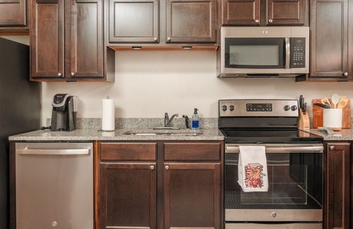 Starkville Condo | New MSU Game Day Hideaway – Prime Spot