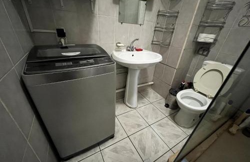 Pa'ofa'i Apartment | NEW My Lodge - Parking, AC, Netflix & Wifi