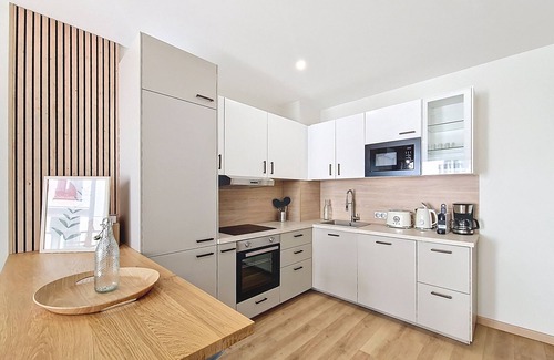 Musicians Quarter Apartment | New! N&J - MAYA TERRASSE - Central - Terrace