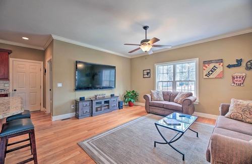 Brices Creek House | NEW! New Bern Luxury Retreat w/ Private Pool + Gym