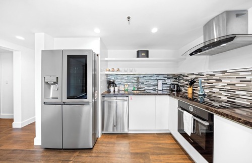 Oranjestad-West Condo | NEW Ocean-View Condo *steps from Eagle Beach*