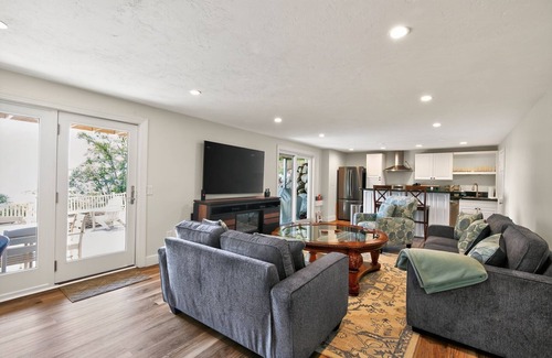Plymouth Villa | NEW! Ocean Views & Private Beach 3BR Nature Escape