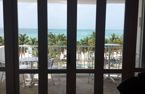 Isla Verde Apartment | New Oceanfront Dream apartment on the beach of Isla Verde!