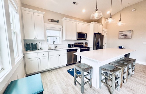 Corolla Light Condo | *New*OceansideCondo PetsOK Pool GameRoom No Stairs