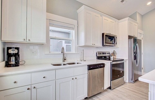 Corolla Light Condo | *New*OceansideCondo PetsOK Pool GameRoom No Stairs