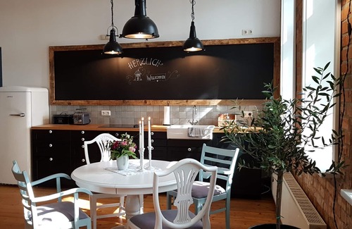 Lachendorf Apartment | NEW! Old school Jarnsen classroom