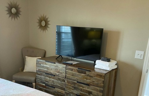 Wrightsville Beach Condo | New on VRBO. Beautiful recently remodeled 1 bedroom , 1 bath condo.