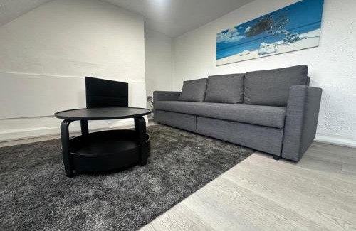 Ravenscourt Park Apartment | NEW One Bedroom Apartment In Chiswick