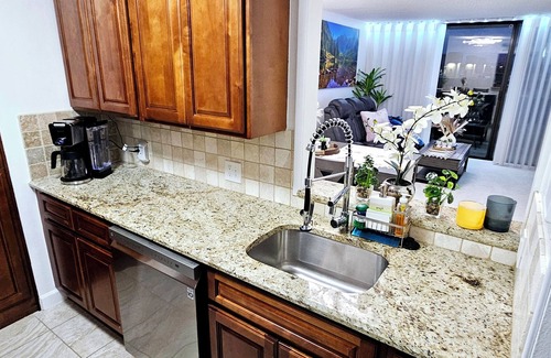 Auraria Condo | NEW- One-bedroom condo, parking, and High-Speed WIFI in Downtown Denver