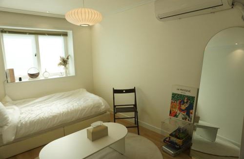 Cheongpa-dong Villa | NEW OPEN-Oublier,SEOUL STN 5min by walk,Cozy Home