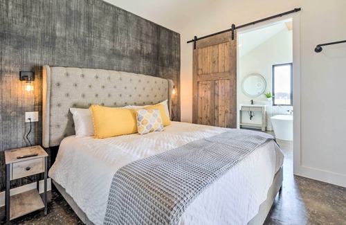 Fredericksburg Cottage | NEW! Pet-Friendly Fredericksburg Cottage on Ranch
