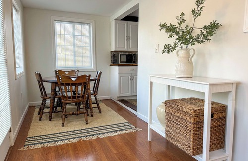 Manchester Apartment | NEW - Private Patio - 1st Floor - Mins to Downtown - Hospitals - Explore NH